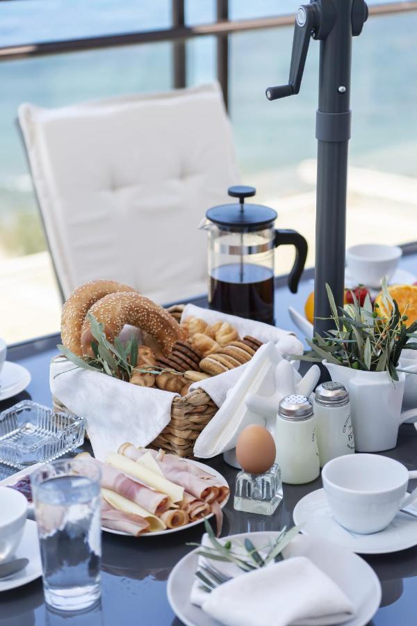 Blue Dreams - Spectacular Sea View Apartment In 아테네 외부 사진